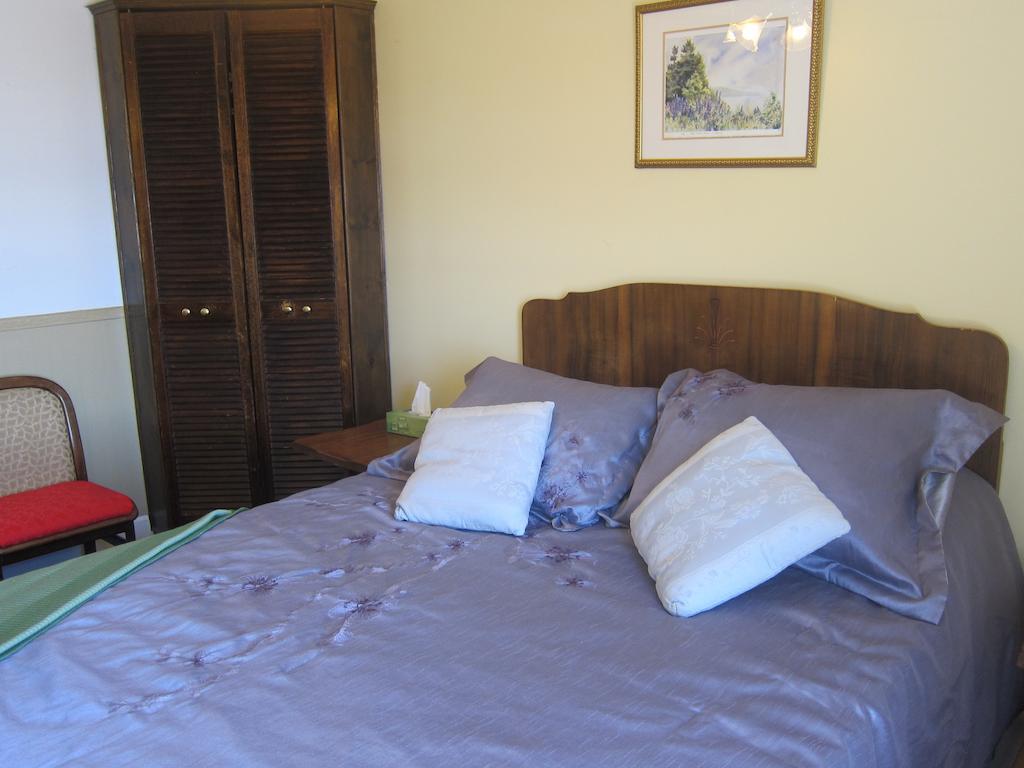 Salmon River Country 3*